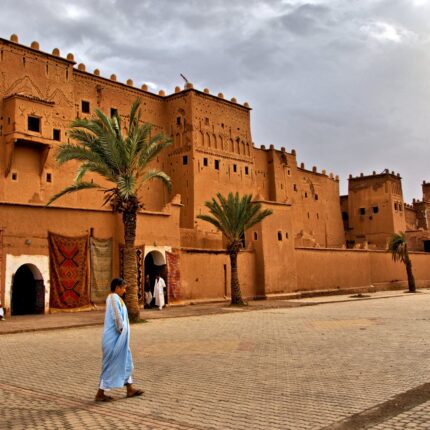 3 jours de Marrakech à Fès en passant par le désert de Merzouga et la randonnée à dos de chameau